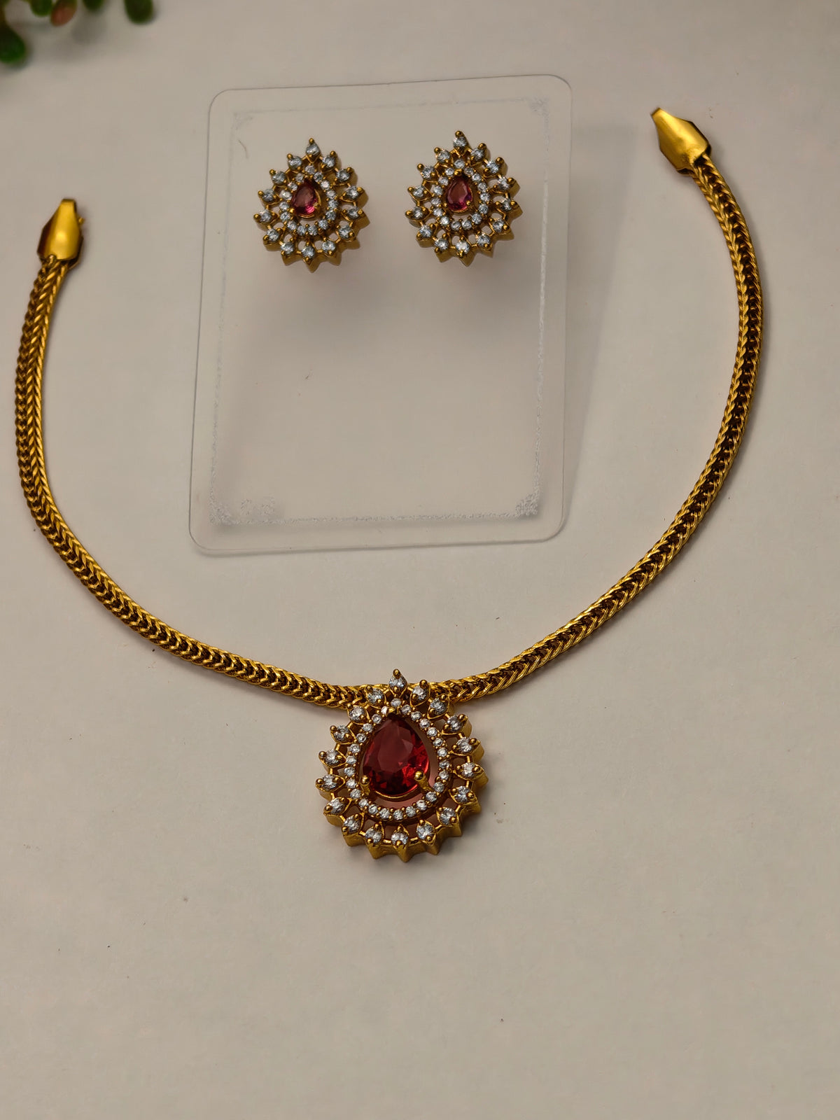 Ruby Red Elara Necklace set
