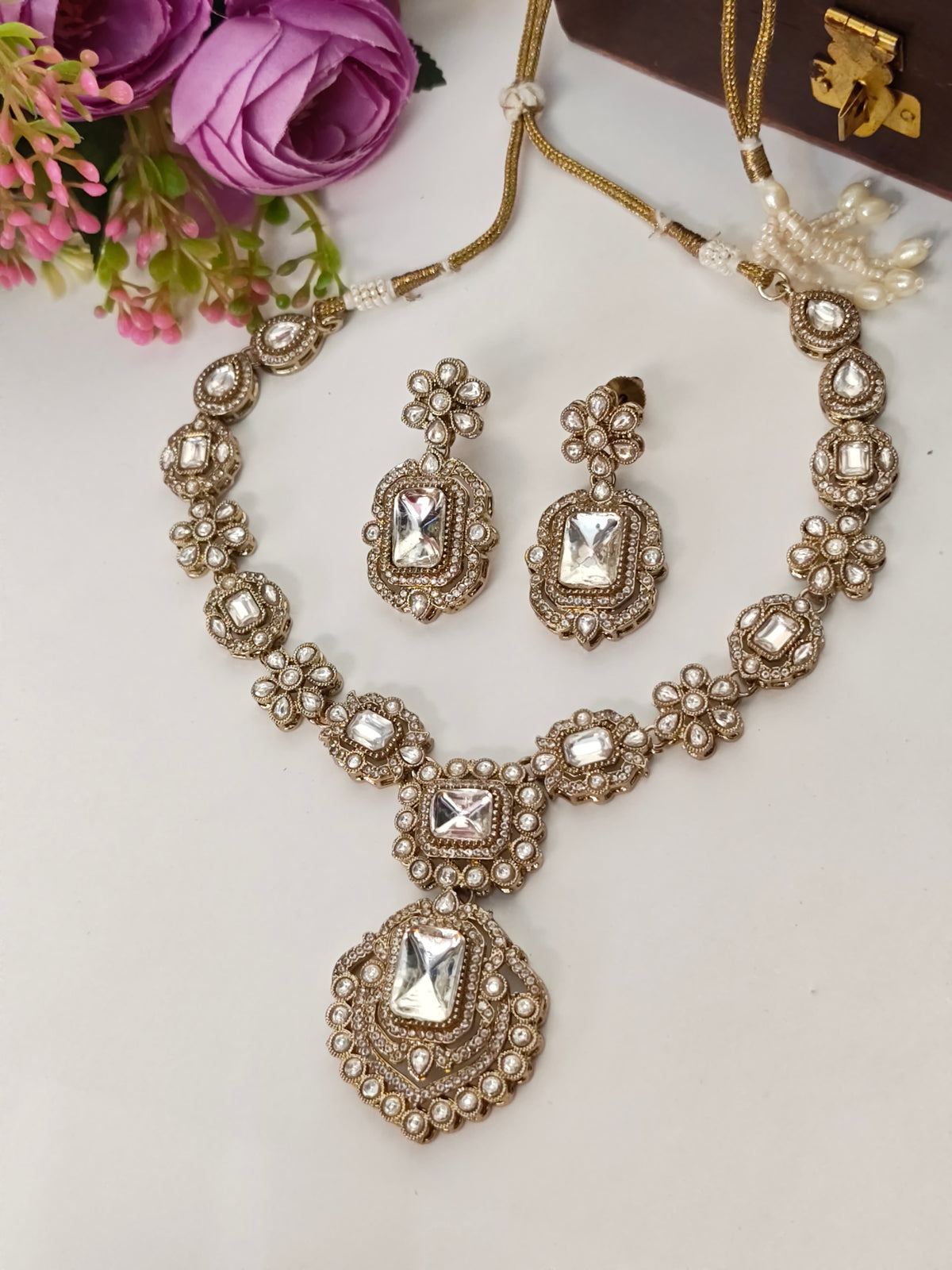 Ivory Pearl Meera Necklace Set| Gold Finish