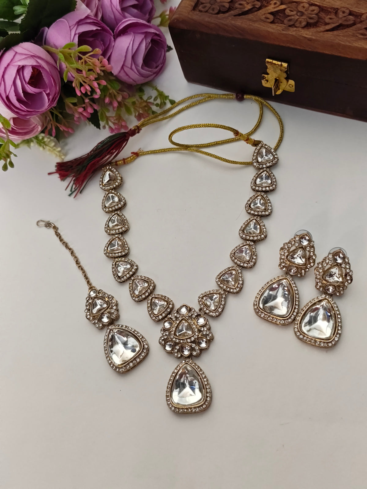 White Stone Victorian Necklace Set With Tika| Gold Finish